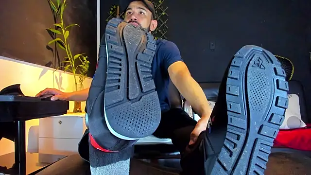 alessandro wye online show from 02-17-26, 02:52