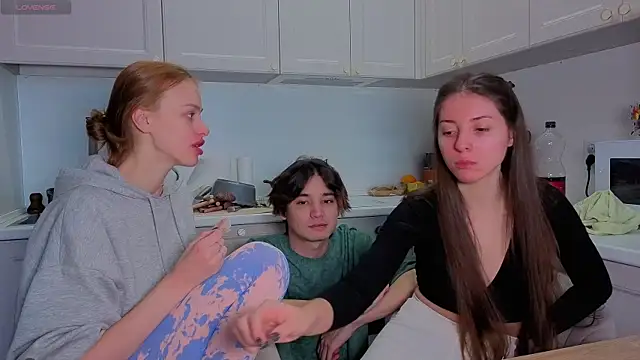 fcjuicy pussy online show from 01-08-26, 11:34