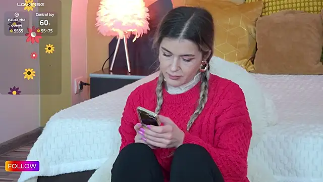 Sarah-Hart online show from 02-22-25, 08:40