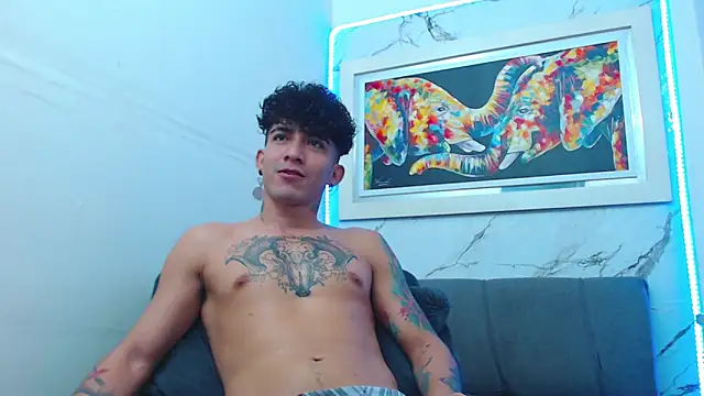 targuerian22 online show from 02-04-26, 03:01