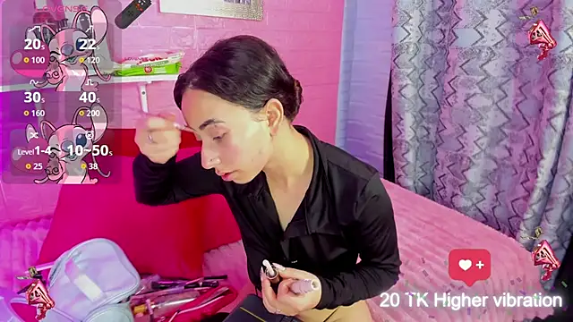 hanna  azumi online show from 10-27-25, 01:31