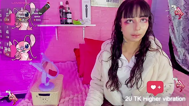 hanna  azumi online show from 10-29-25, 11:39