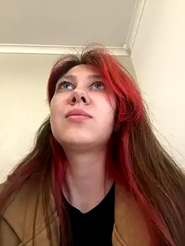 ChloesTem online show from 11-11-25, 10:59