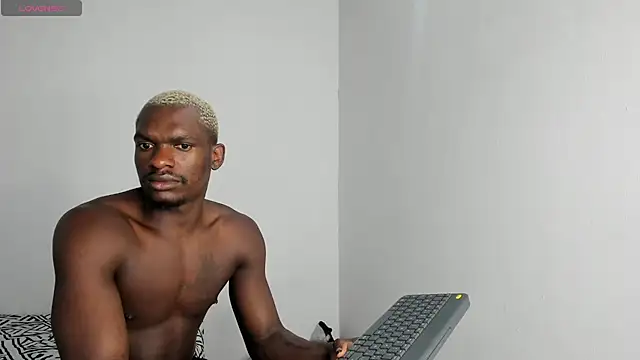 edwin mosquera1 online show from 11-20-25, 09:47