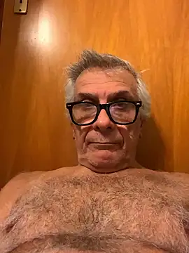 4n4l1zz4m1 online show from 01-18-26, 12:58