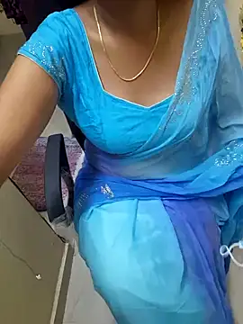 Snapshot of Roja-Telugu777 chatting on 02-05-25, 02:59 Roja-Telugu777 online show from 02-05-25, 02:59