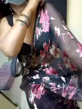 Snapshot of Roja-Telugu777 chatting on 02-16-25, 01:58 Roja-Telugu777 online show from 02-16-25, 01:58