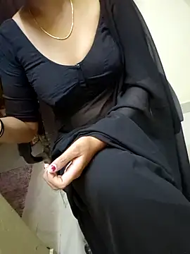 Snapshot of Roja-Telugu777 chatting on 03-11-25, 11:12 Roja-Telugu777 online show from 03-11-25, 11:12