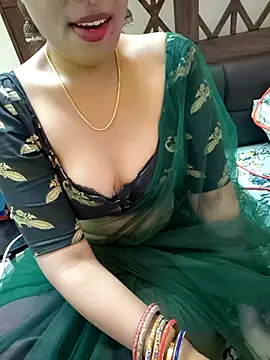 Snapshot of Roja-Telugu777 chatting on 09-10-25, 01:55 Roja-Telugu777 online show from 09-10-25, 01:55