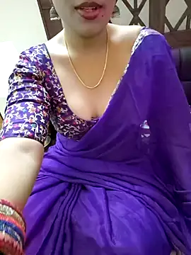 Snapshot of Roja-Telugu777 chatting on 10-07-25, 01:58 Roja-Telugu777 online show from 10-07-25, 01:58