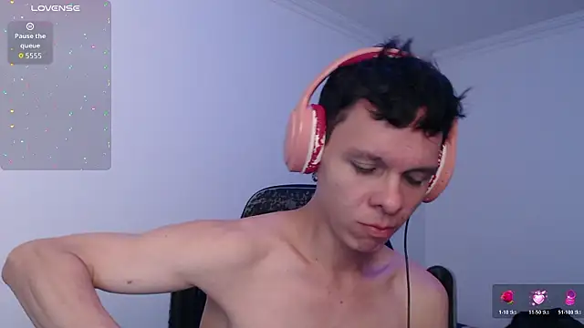 bryamado69 online show from 02-17-26, 01:46