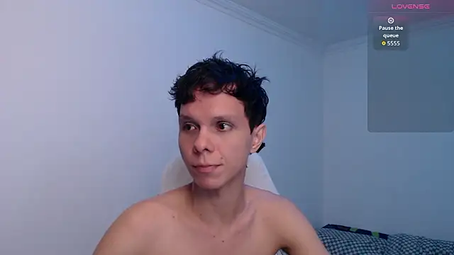 bryamado69 online show from 03-23-26, 08:29