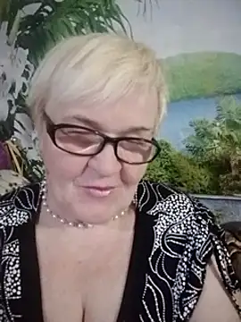 VioletSweet566 online show from 12-12-24, 11:47