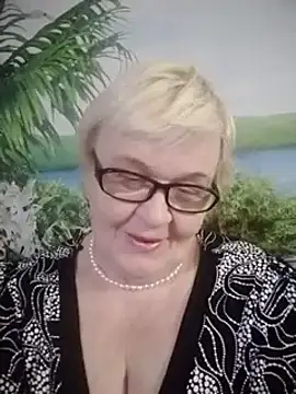 VioletSweet566 online show from 01-20-25, 12:18