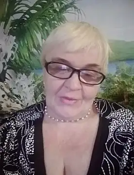 VioletSweet566 online show from 02-02-25, 07:57