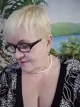 VioletSweet566 online show from 02-21-25, 03:43