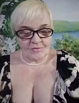 VioletSweet566 online show from 02-22-25, 09:37