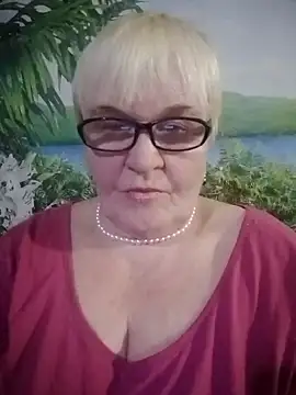 VioletSweet566 online show from 02-28-25, 05:26