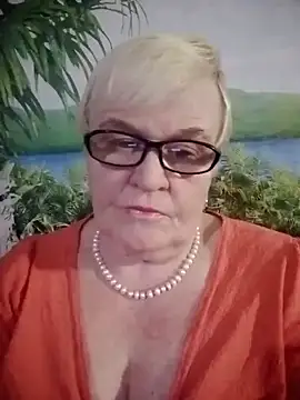 VioletSweet566 online show from 03-09-25, 08:10