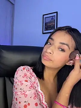 Laura fernandezII online show from 02-04-26, 06:58