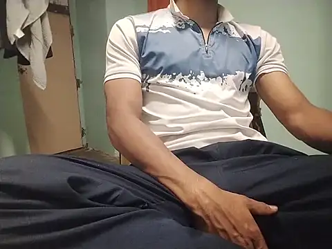 Snapshot of vicky0805 chatting on 01-21-25, 04:05 vicky0805 online show from 01-21-25, 04:05