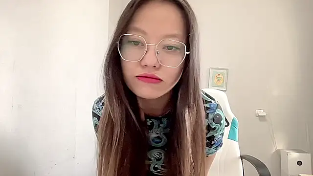 Risalynn online show from 02-20-25, 03:34