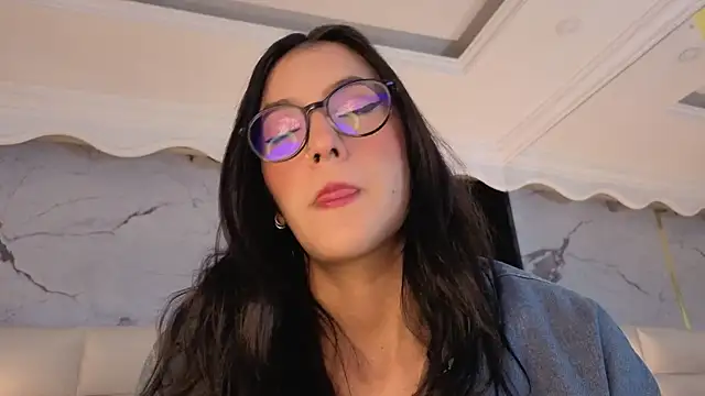 Princess Violett online show from 05-12-26, 02:14