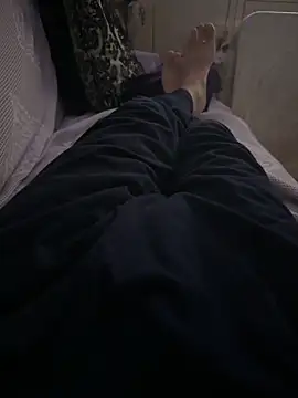 Snapshot of dickistanbul chatting on 09-13-25, 11:04 dickistanbul online show from 09-13-25, 11:04