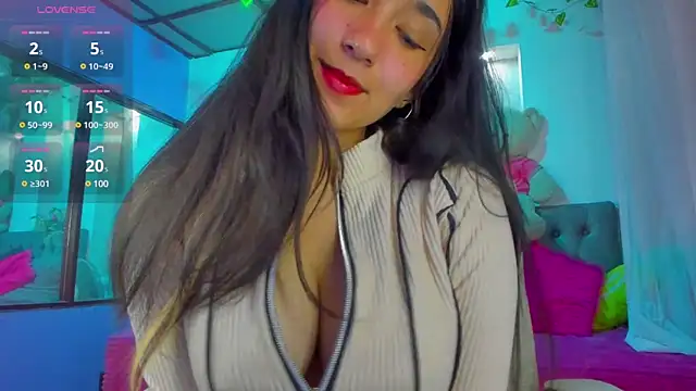 juliieta love online show from 12-23-24, 09:18