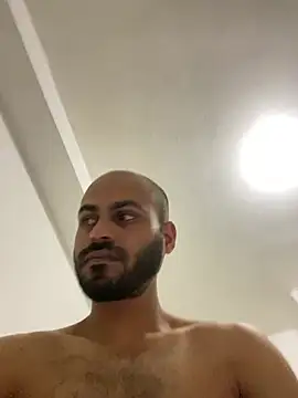 Snapshot of islandvybee55 chatting on 12-19-24, 09:40 islandvybee55 online show from 12-19-24, 09:40