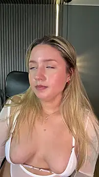 MiaPetit  online show from 11-09-25, 06:39