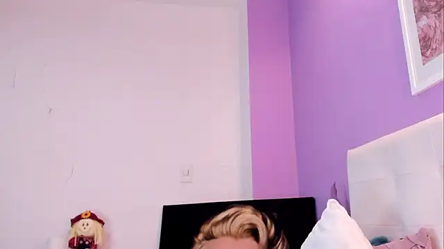 Charlotte11-11 online show from 04-13-26, 03:06