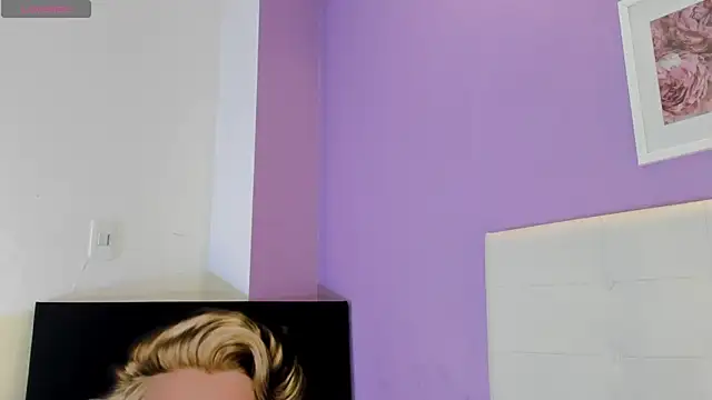 Charlotte11-11 online show from 05-09-26, 04:56