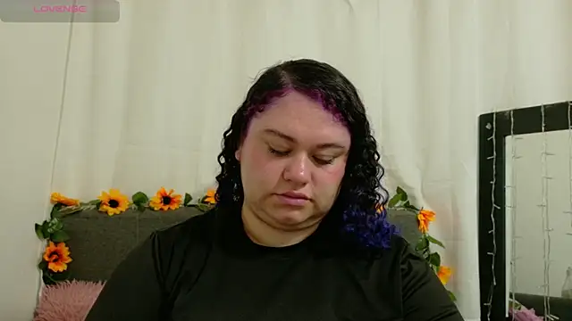 lunitaa0 online show from 02-24-26, 06:06