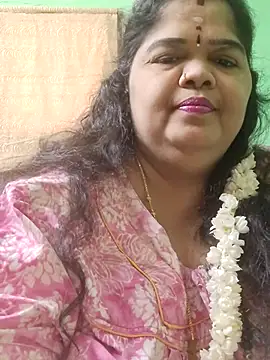 Snapshot of tamilthanushri chatting on 06-28-26, 09:48 tamilthanushri online show from 06-28-26, 09:48