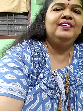 Snapshot of tamilthanushri chatting on 07-28-26, 04:05 tamilthanushri online show from 07-28-26, 04:05