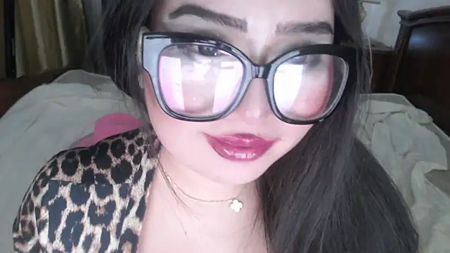 cutie sakura online show from 03-08-25, 03:56