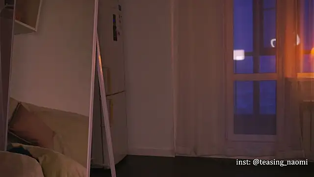 aesthetics  tease online show from 02-09-25, 02:06