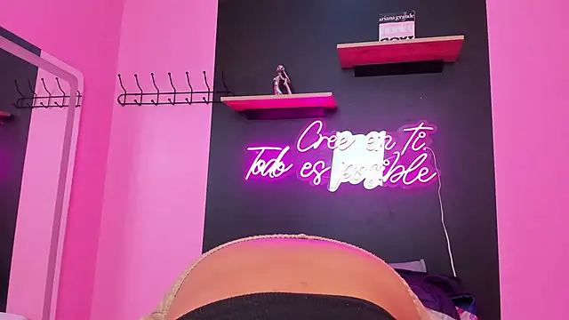 Sofi Fox  online show from 03-14-25, 01:13