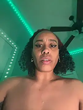 loveluna8 online show from 01-16-26, 04:05