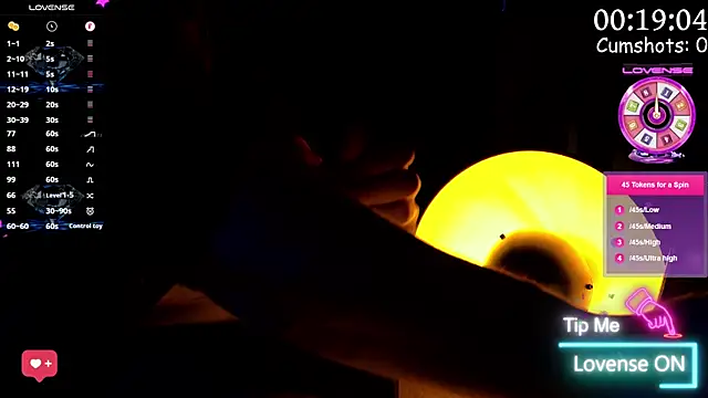 coupleofficial online show from 02-23-25, 10:20