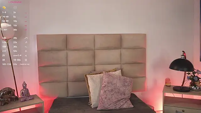 Snapshot of lexiee_grey_ chatting on 11-12-25, 11:43 lexiee grey online show from 11-12-25, 11:43