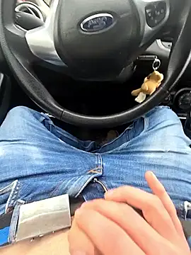 Titanhoott online show from 12-03-25, 12:03