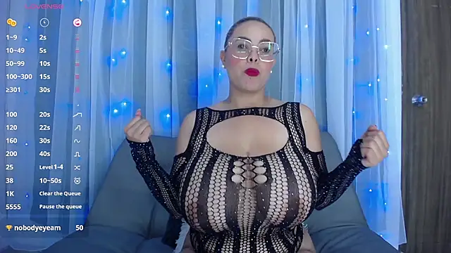 AdelyGinn online show from 01-25-25, 02:03