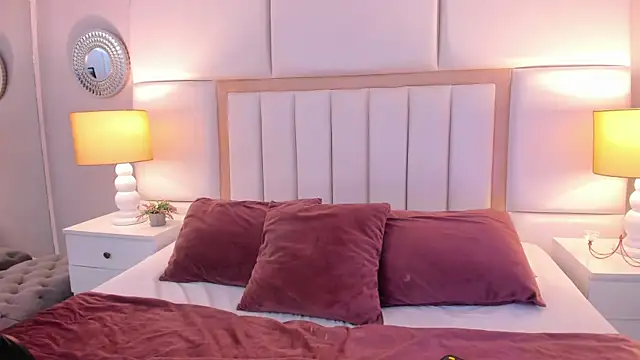 Snapshot of AmbarSantany chatting on 01-06-25, 08:18 AmbarSantany online show from 01-06-25, 08:18