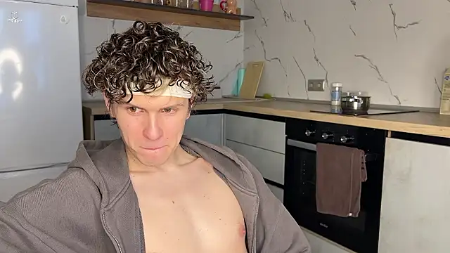 alyx garden online show from 03-08-26, 03:05