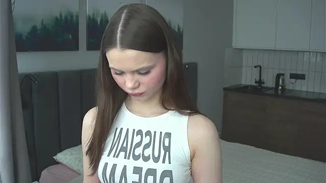 its me lissa  online show from 05-26-26, 02:35