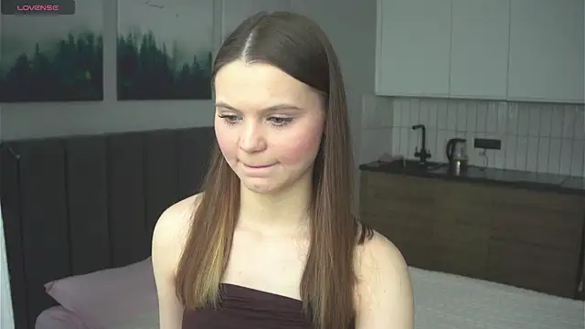 its me lissa  online show from 06-04-26, 01:39