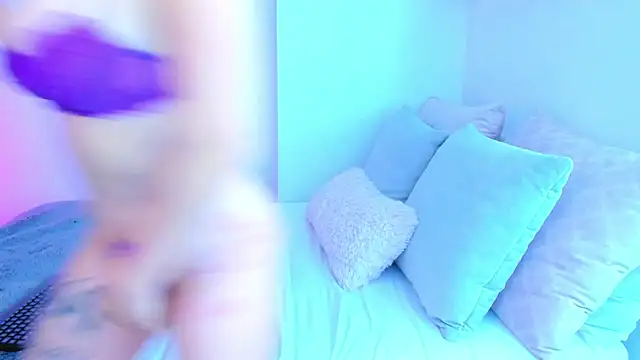 Alexis Rosse online show from 12-20-25, 01:51