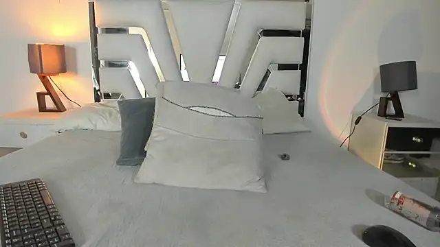 Snapshot of kimberlyycox chatting on 01-22-25, 01:10 kimberlyycox online show from 01-22-25, 01:10